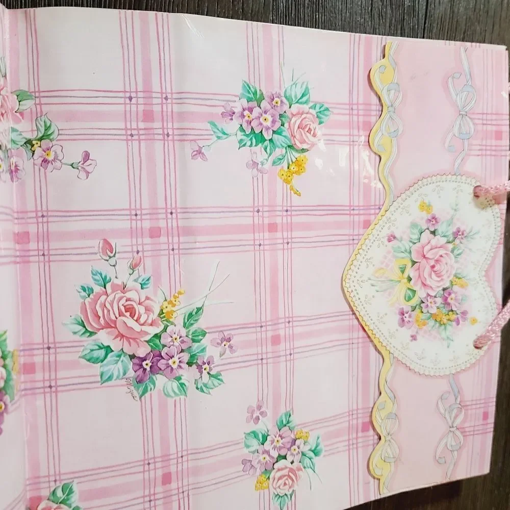 Vintage 1980's Pink Girly Pastel Floral Kawaii Gift Bag Ribbon Bow